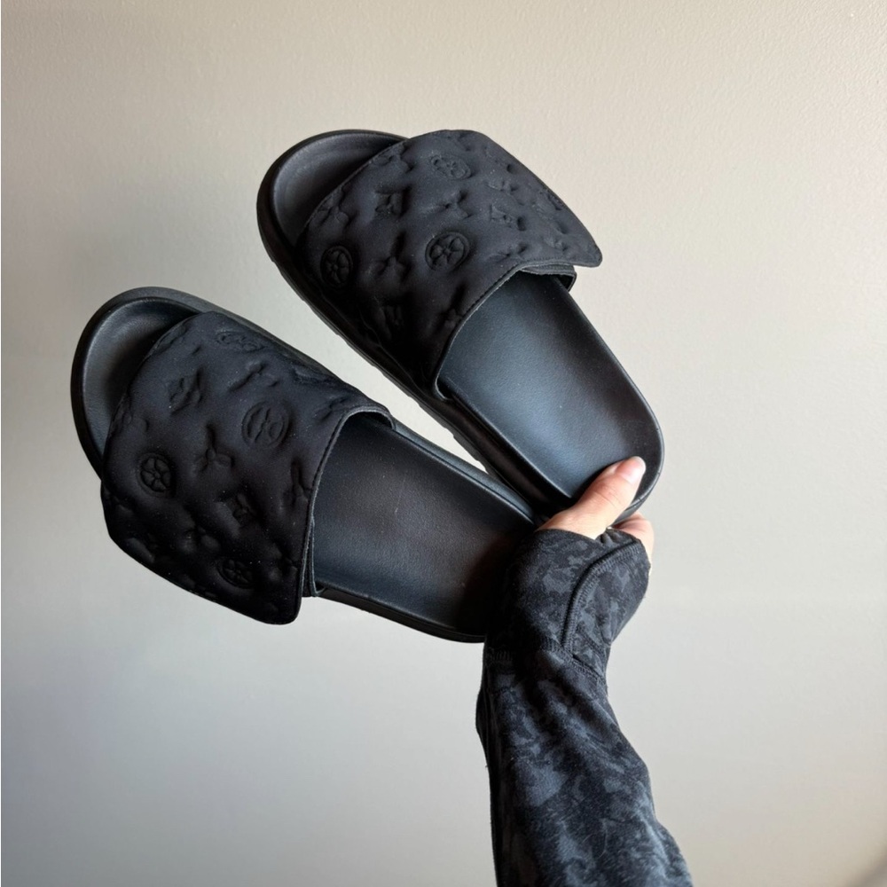 EGO embossed Velcro strap slides